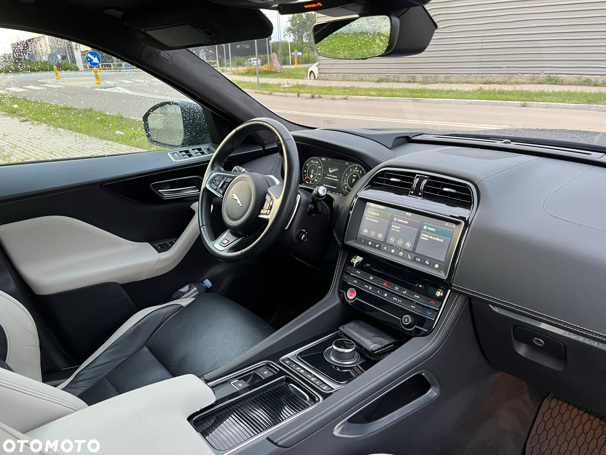 Jaguar F-Pace S AWD First Edition - 11