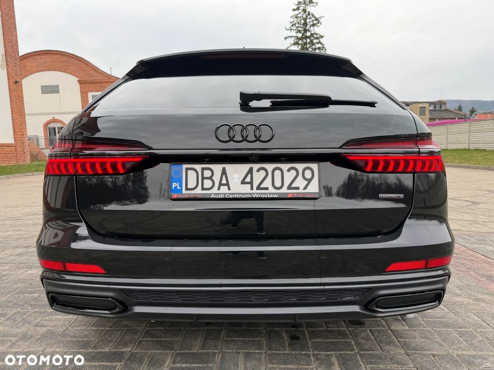 Audi A6 Avant 40 TDI quattro S tronic S line - 14