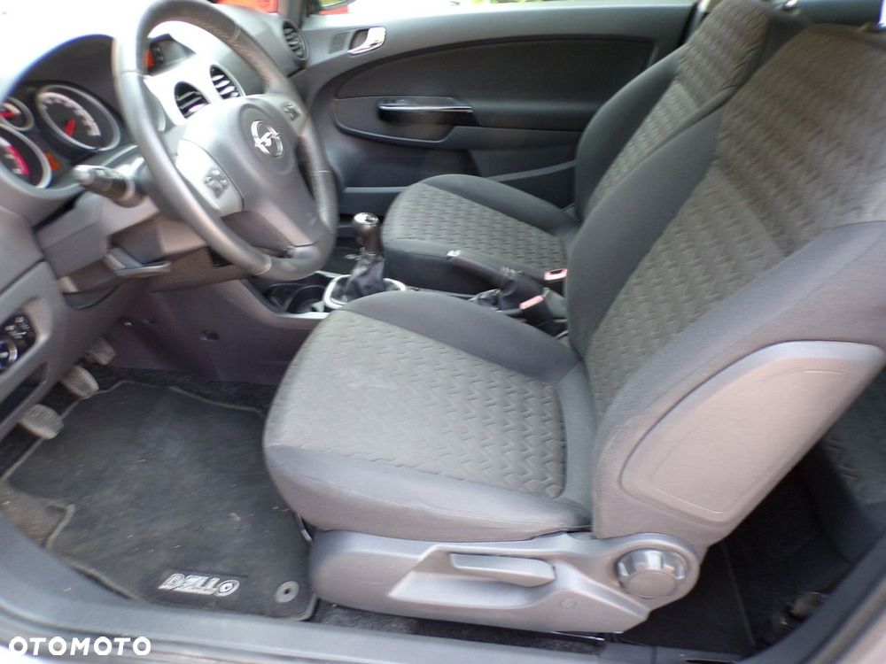 Opel Corsa - 21