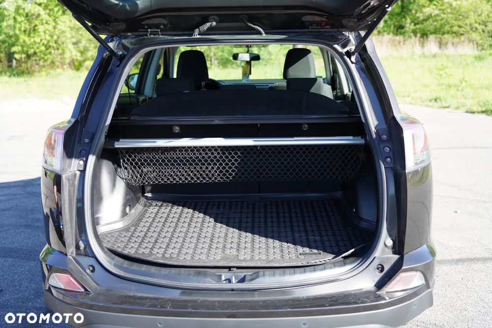 Toyota RAV4 2.0 D-4D Active 4x2 - 9