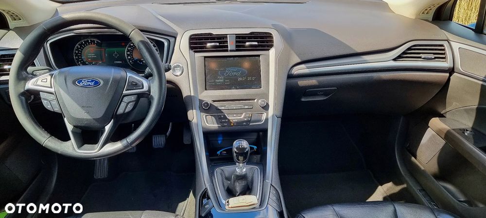 Ford Mondeo 2.0 TDCi Titanium - 16