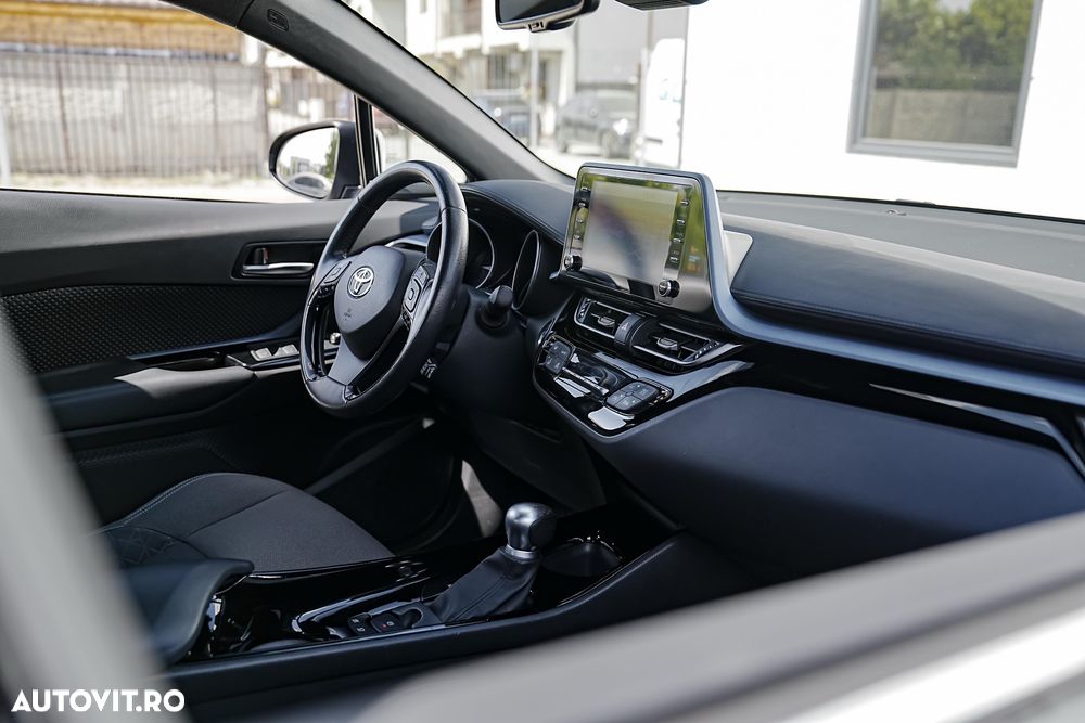 Toyota C-HR 1.8 HSD 122 CP 4x2 CVT C-ult Style bi-tone - 10
