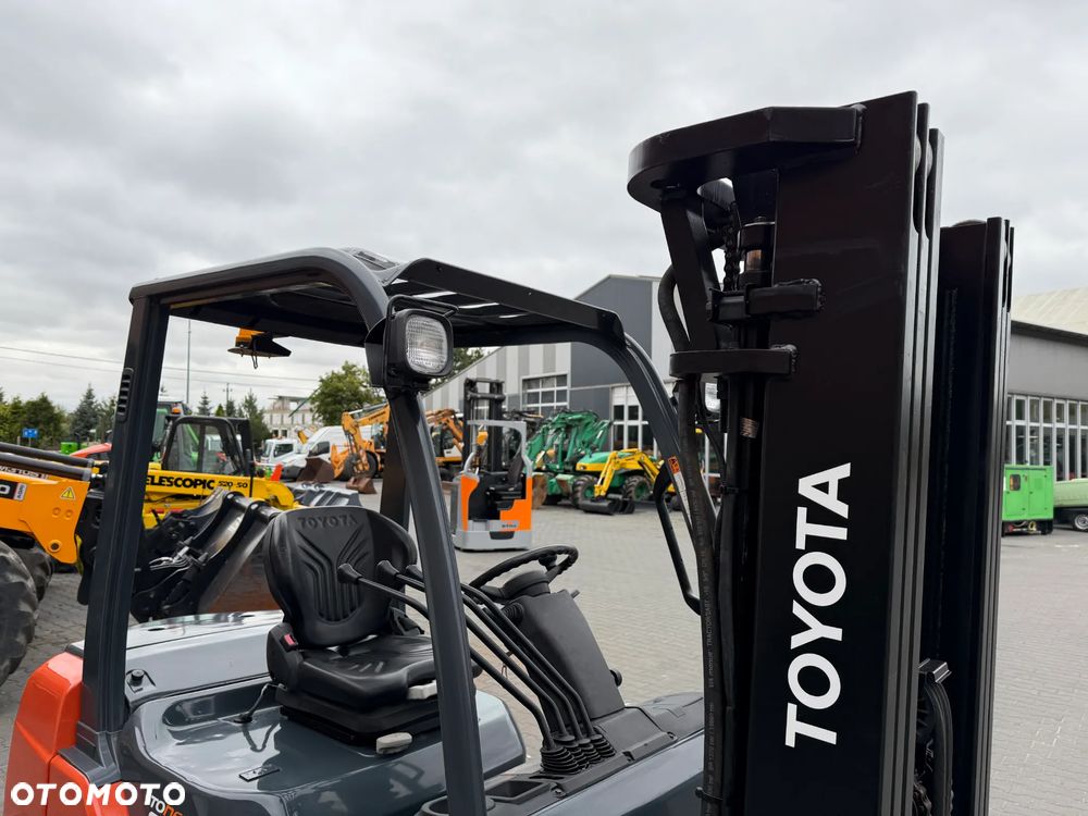 Toyota 02-8FDF25 - 11