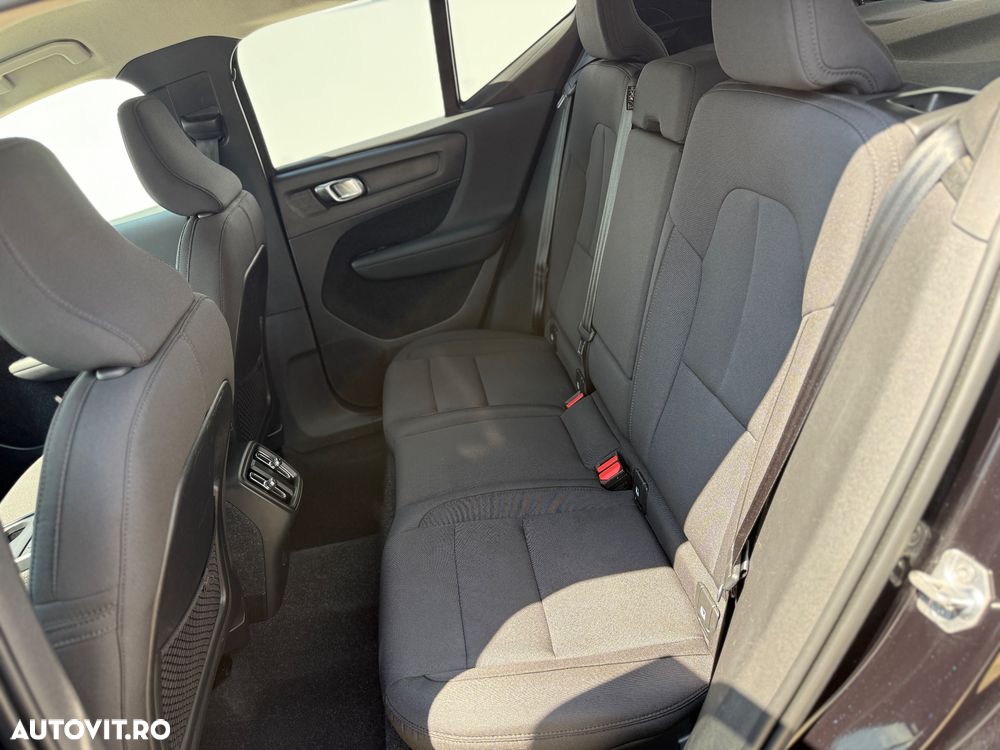 Volvo XC 40 D4 AWD Geartronic Momentum - 18