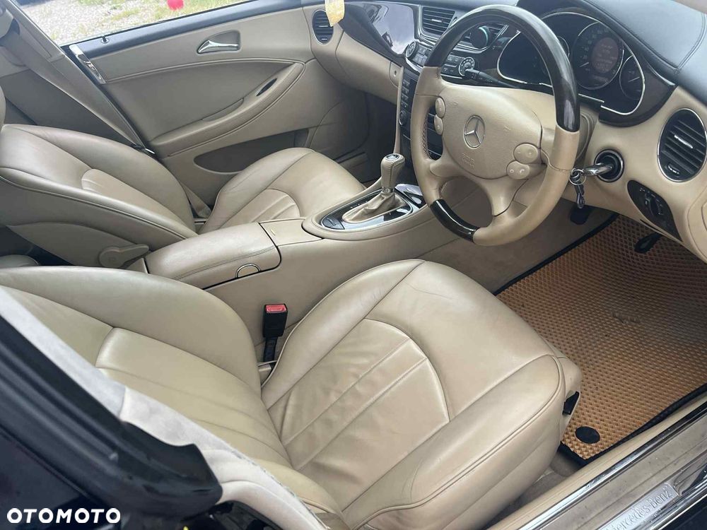Mercedes-Benz CLS 350 - 10