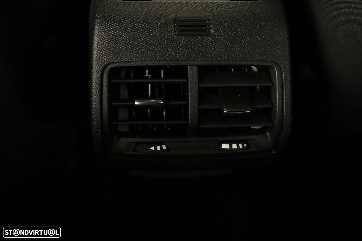 Citroën C4 1.2 PureTech Plus EAT8 - 21