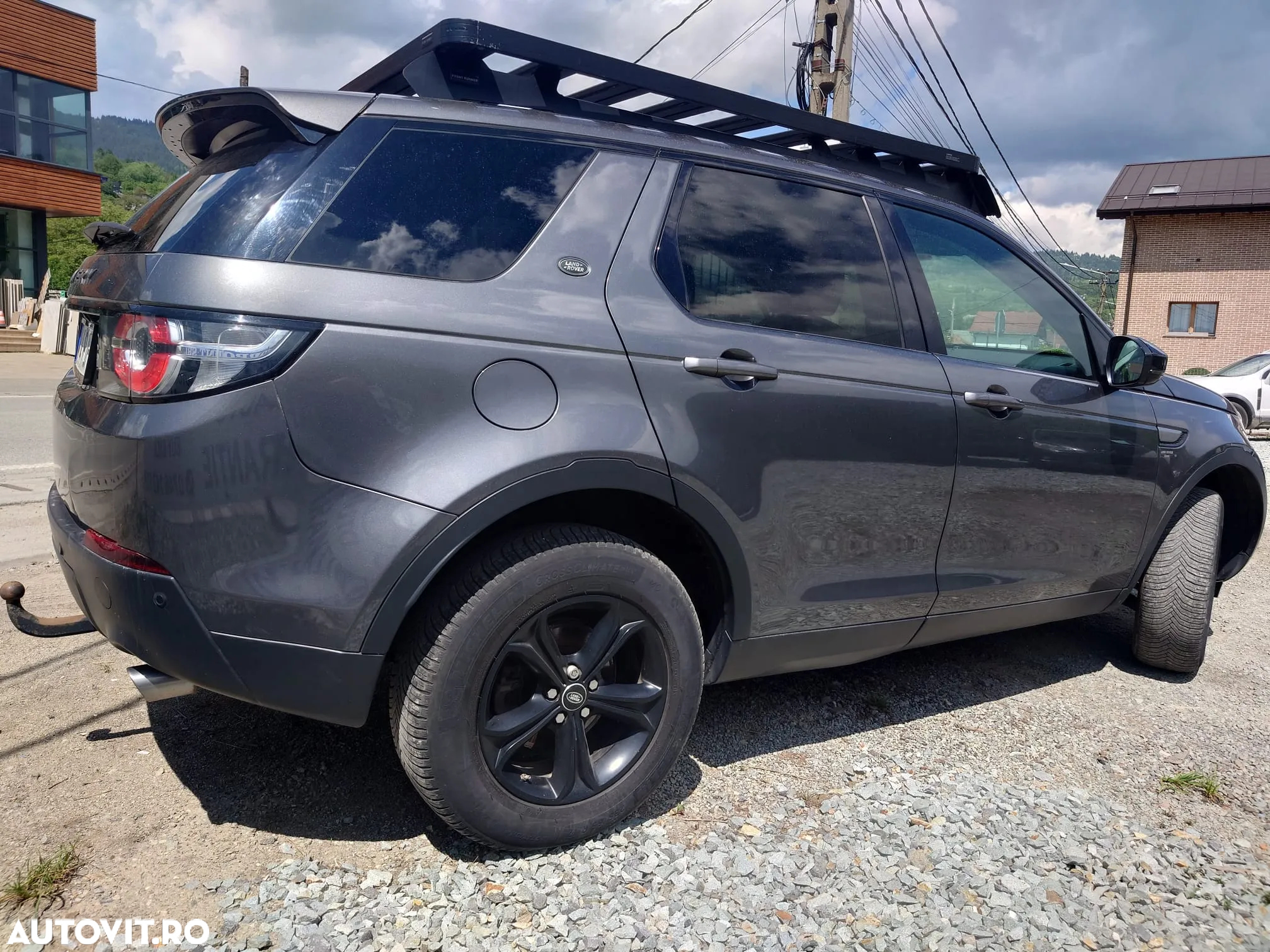 Land Rover Discovery Sport - 10