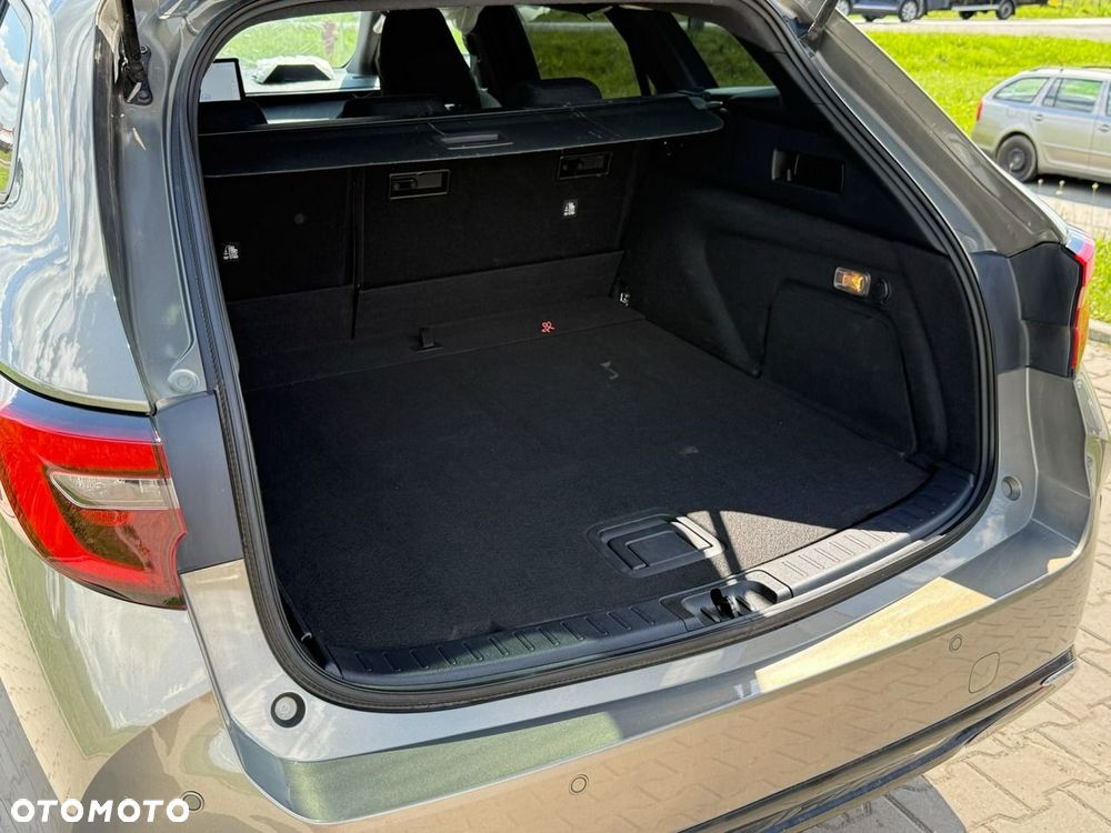 Toyota Corolla 2.0 Hybrid Comfort - 19
