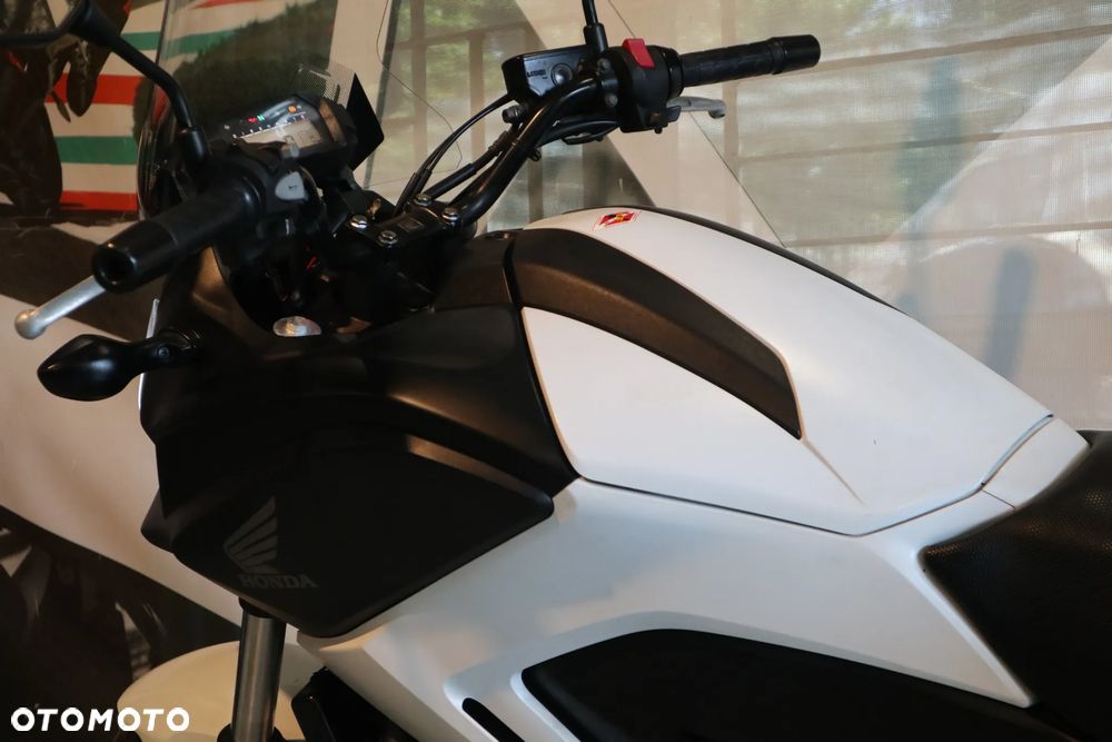 Honda NC - 6