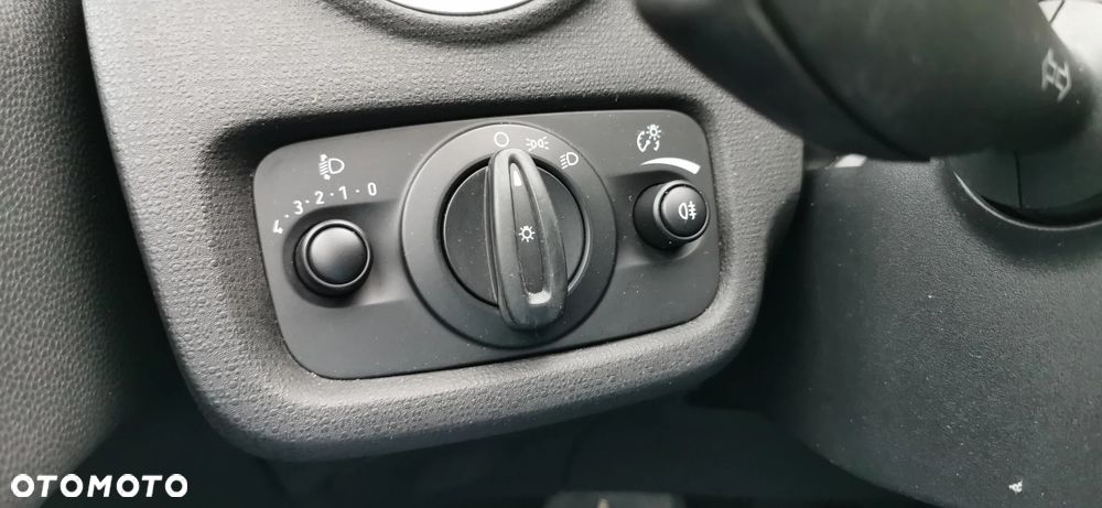 Ford Fiesta 1.25 Trend - 8