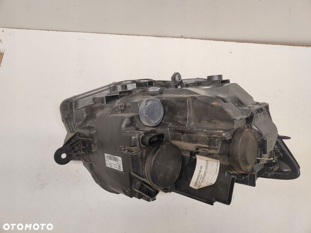 lampa przód lewa vw t6 7e1941005e - 3