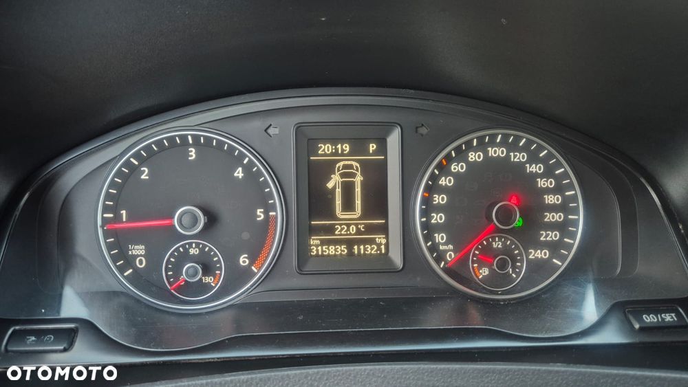 Volkswagen Transporter - 16