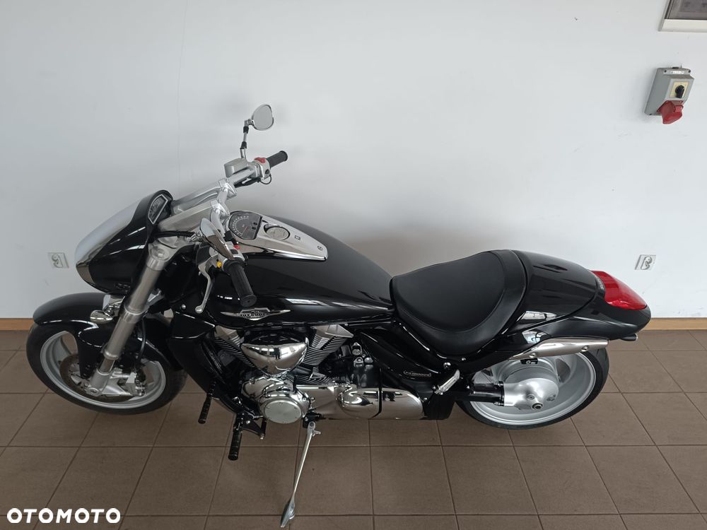 Suzuki Boulevard - 11