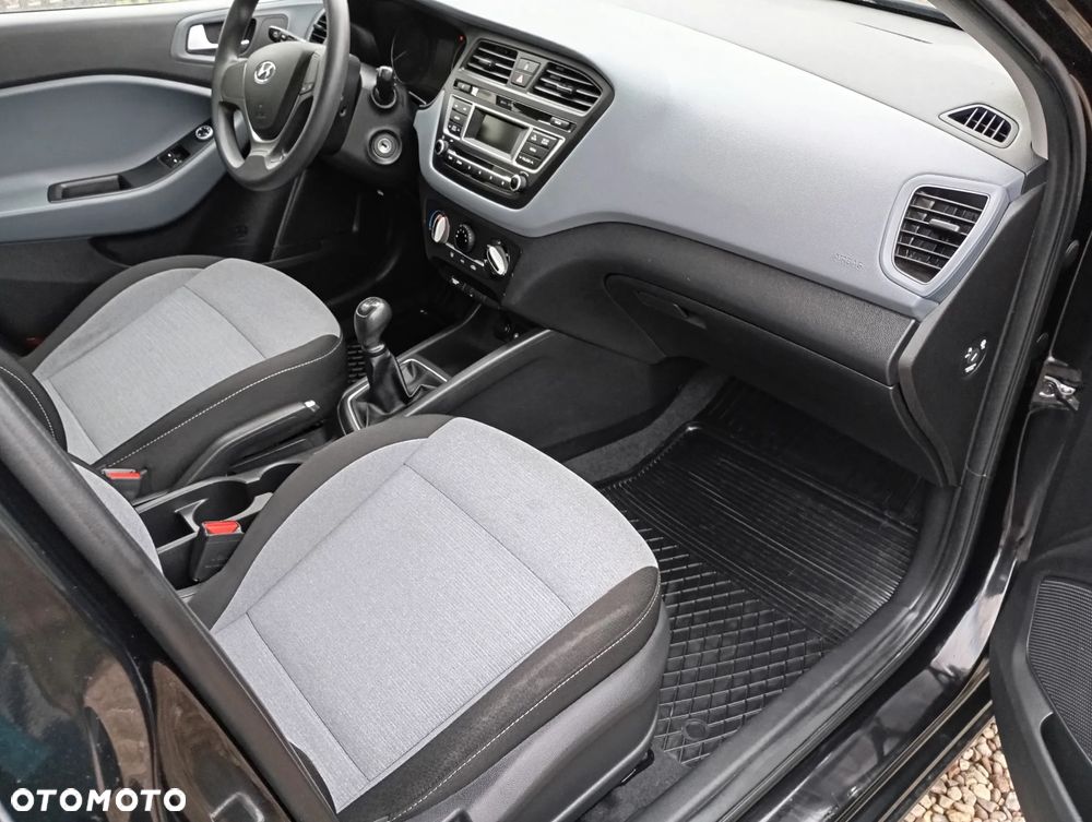 Hyundai i20 1.2 - 15