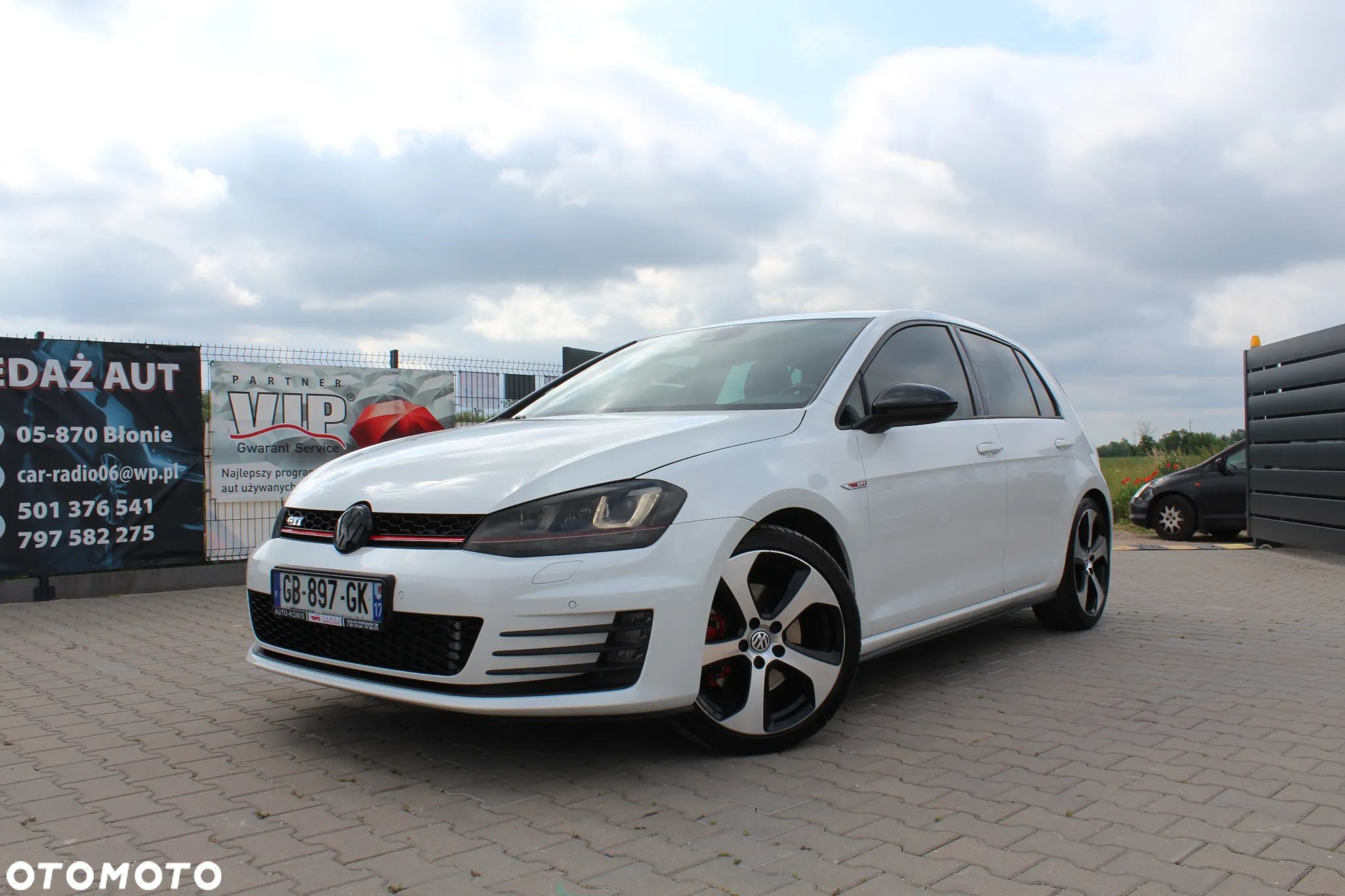 Volkswagen Golf VII 2.0 TSI BMT GTI DSG - 2