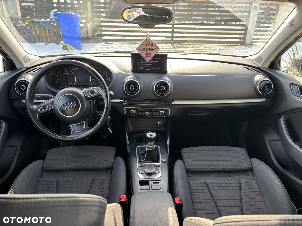 Audi A3 Sportback 1.6 TDI - 11