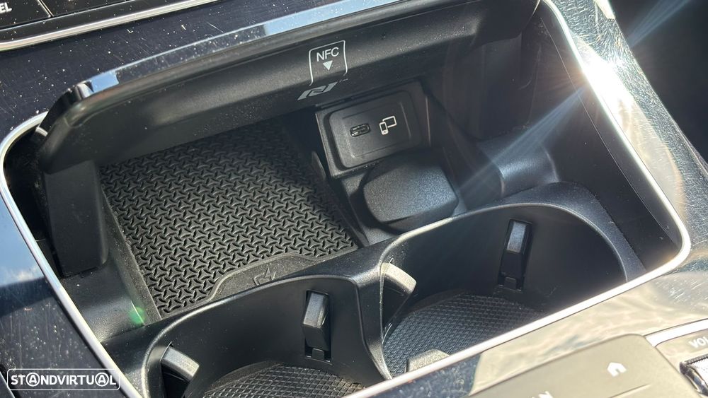 Mercedes-Benz E 300 de 9G-TRONIC AMG Line - 32