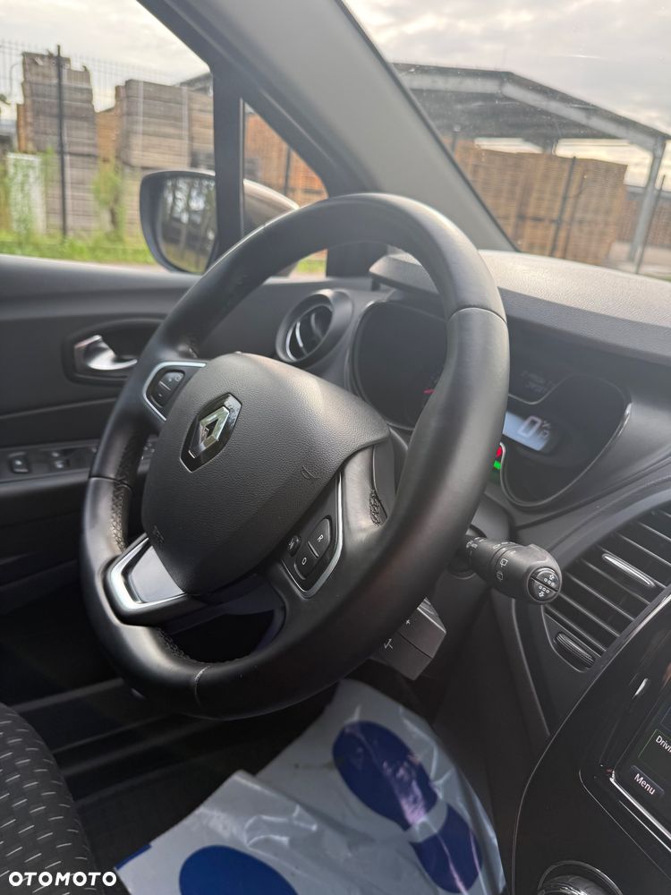 Renault Captur - 30