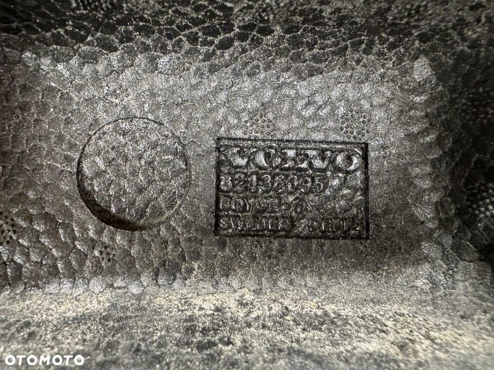 Absorber pianka zderzaka przód Volvo xc40 32136095 - 2