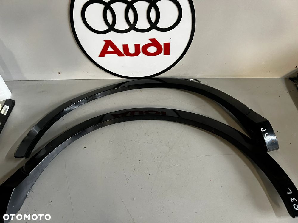 AUDI Q3 LISTWA BŁOTNIKA NAKŁADKA s-line PRAWA LEWA 8U853817B 8U853718B 8U0853818 8U0853817A LZ7S LX7R - 1