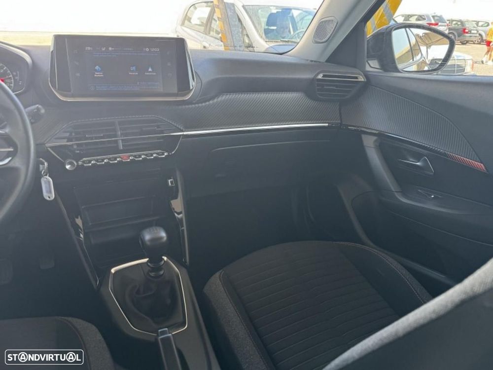 Peugeot 2008 1.2 PureTech Active - 23
