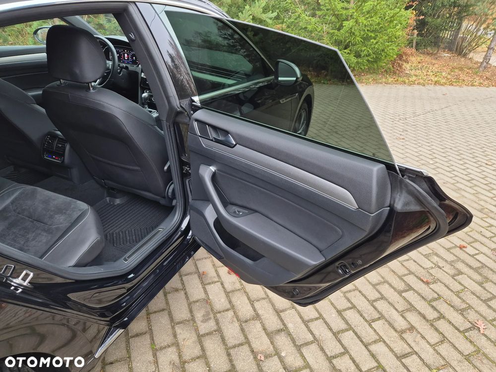 Volkswagen Arteon 2.0 TSI 4Motion DSG R-Line - 33