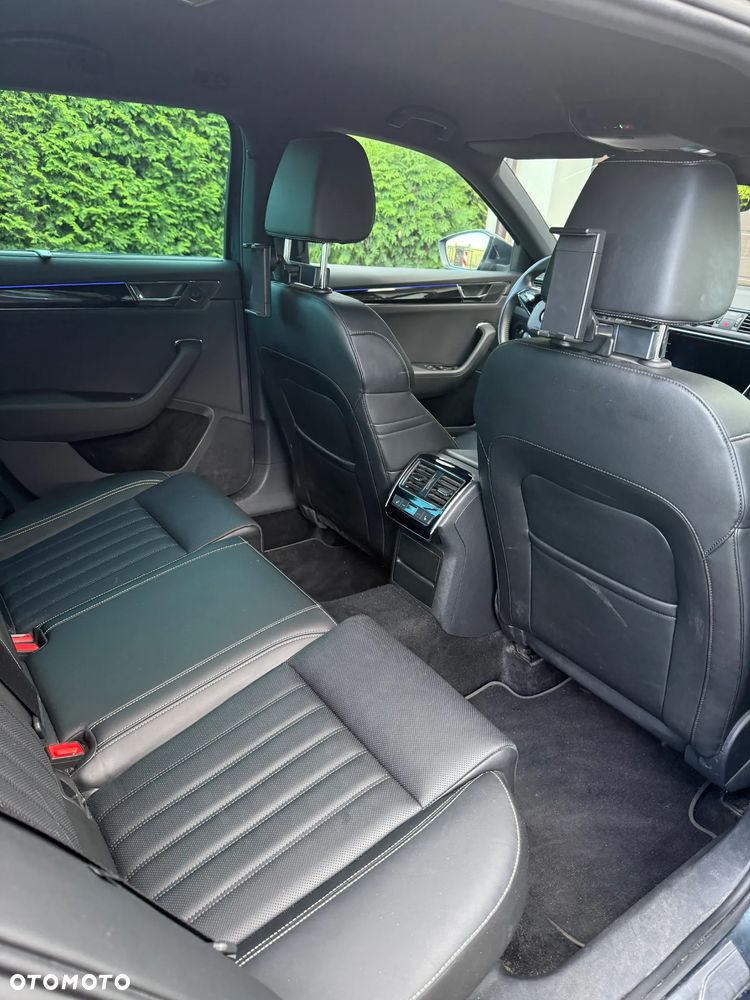 Skoda Superb 2.0 TSI L&K DSG - 18