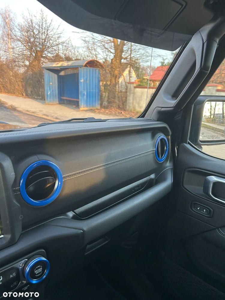 Jeep Wrangler Unlimited GME 2.0 Turbo Sahara - 11