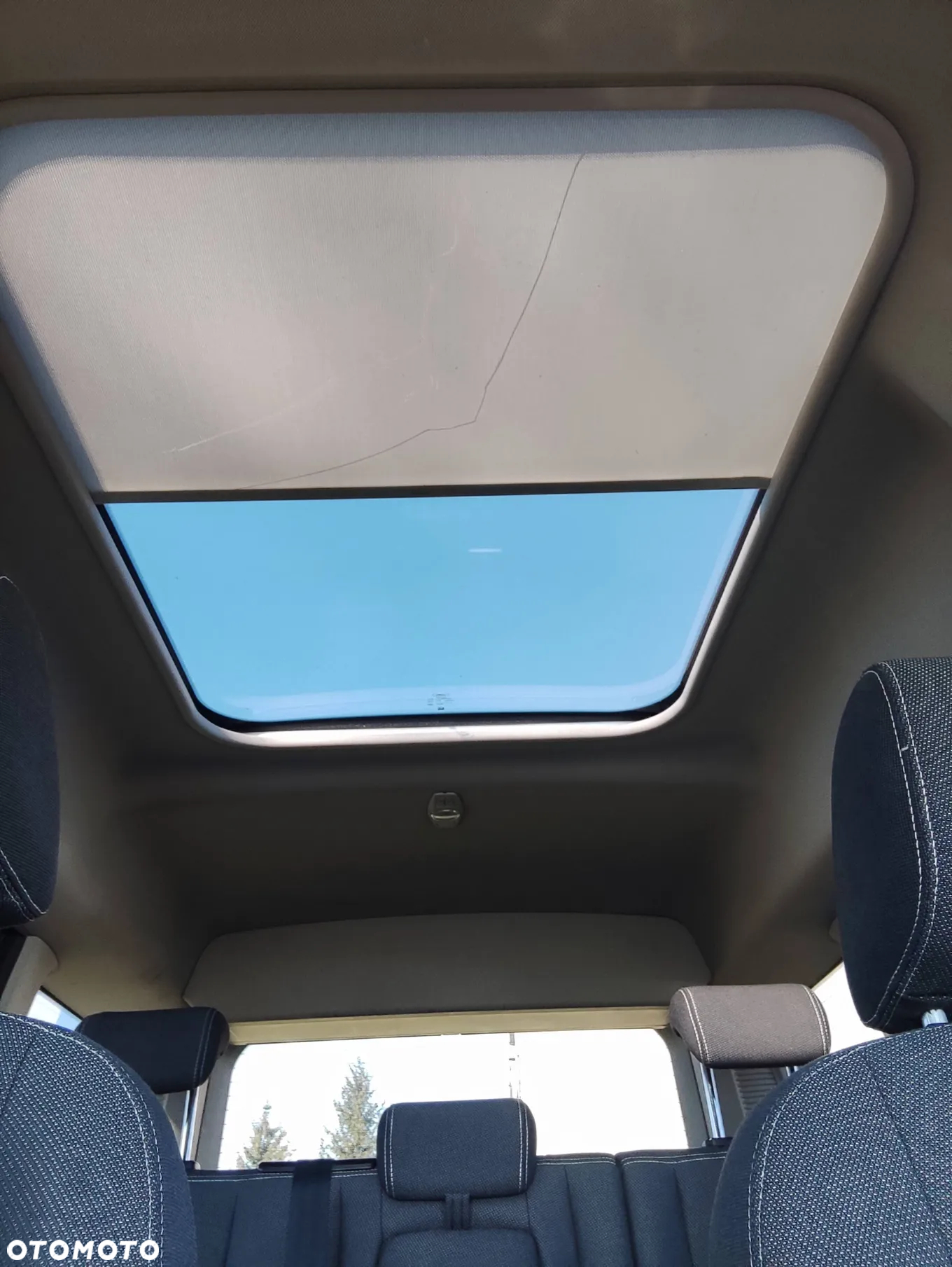 Ford Tourneo Connect Grand - 10