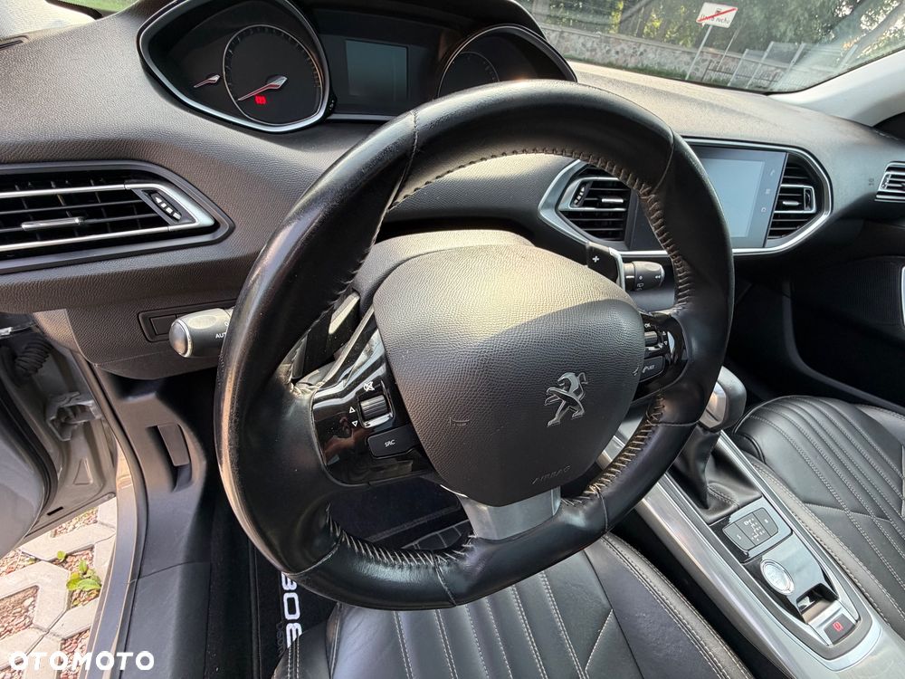 Peugeot 308 1.5 BlueHDi Allure S&S EAT8 - 12