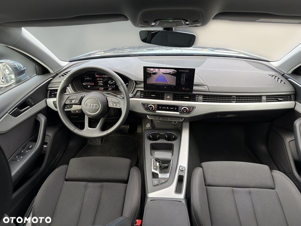 Audi A4 Limousine - 17