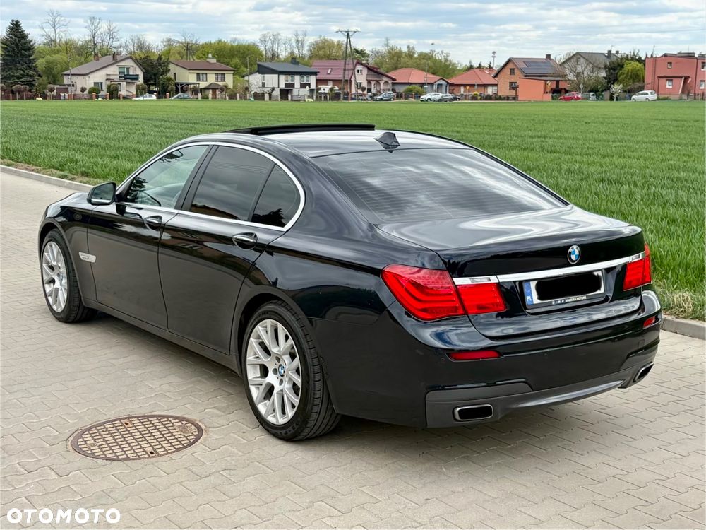 BMW Seria 7 740d xDrive - 3