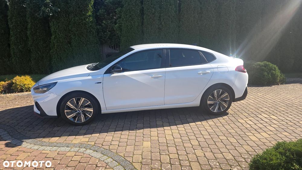 Hyundai i30 1.5 T-GDI 48V-Hybrid N-Line - 17