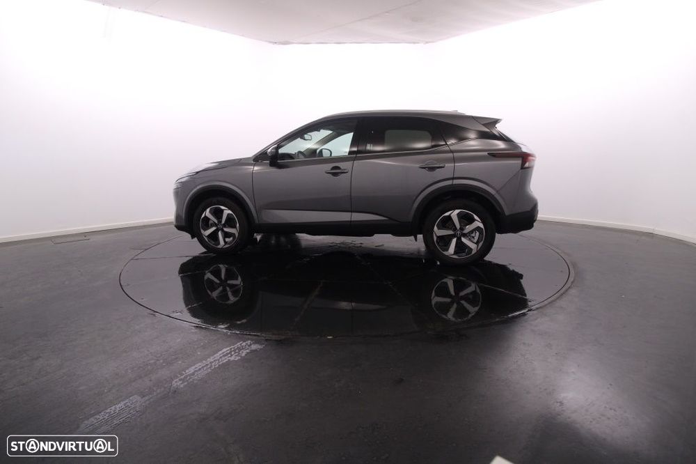 Nissan Qashqai 1.3 DIG-T N-Connecta LED+SKY - 3