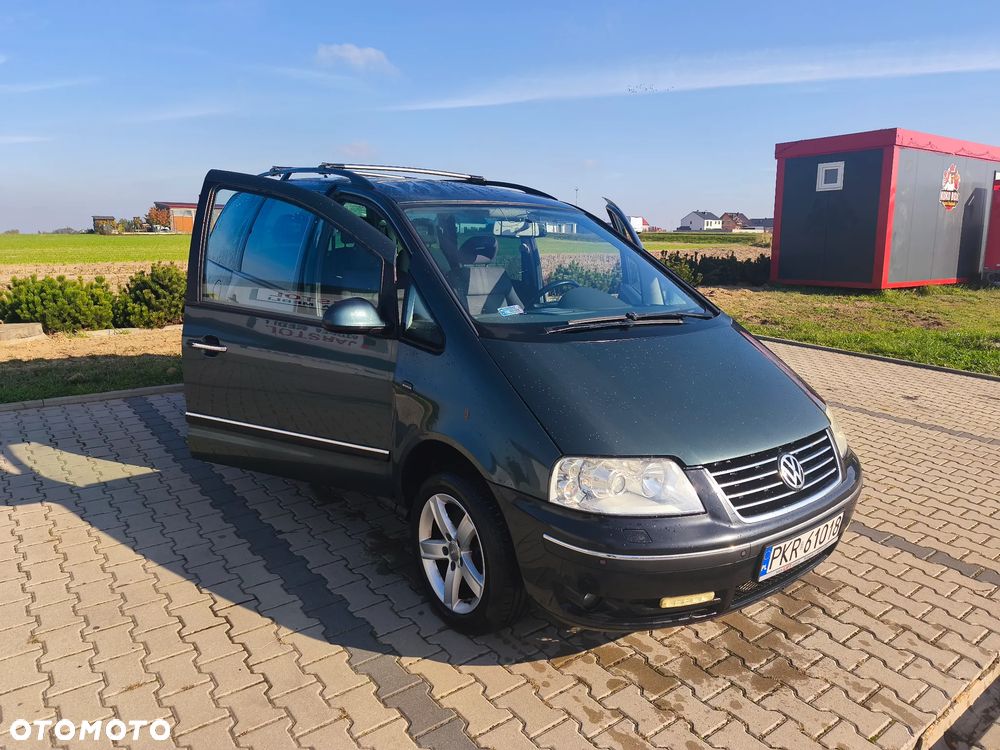 Volkswagen Sharan 2007 photo 2