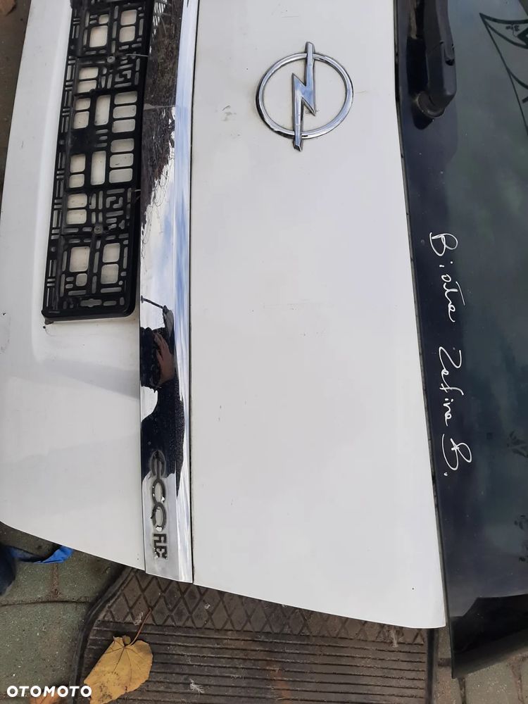 klapa Opel Zafira B - 5