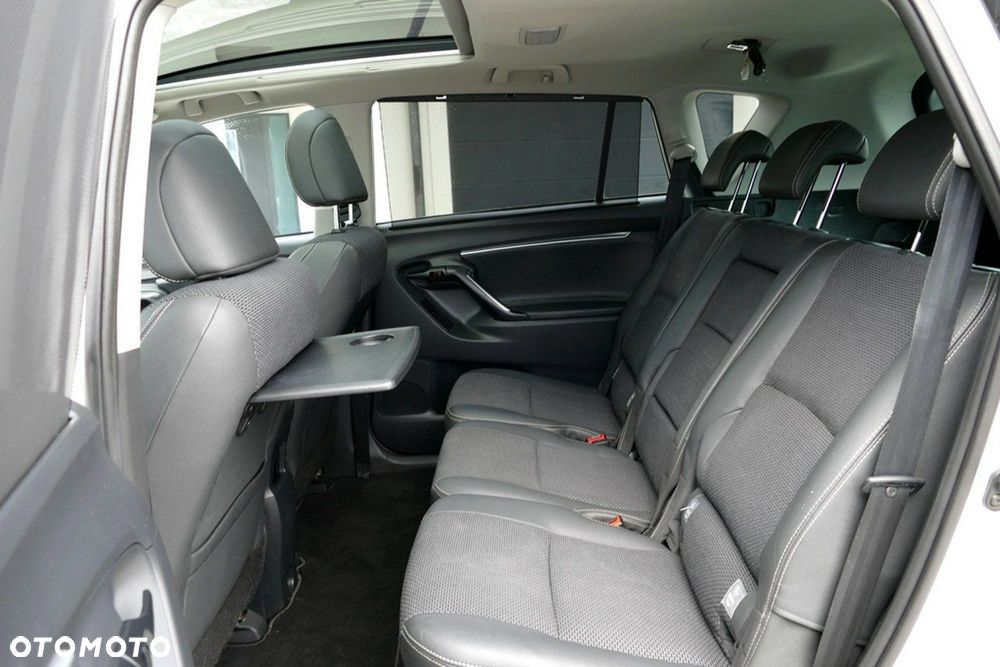 Toyota Verso 1.6 D-4D Premium - 35