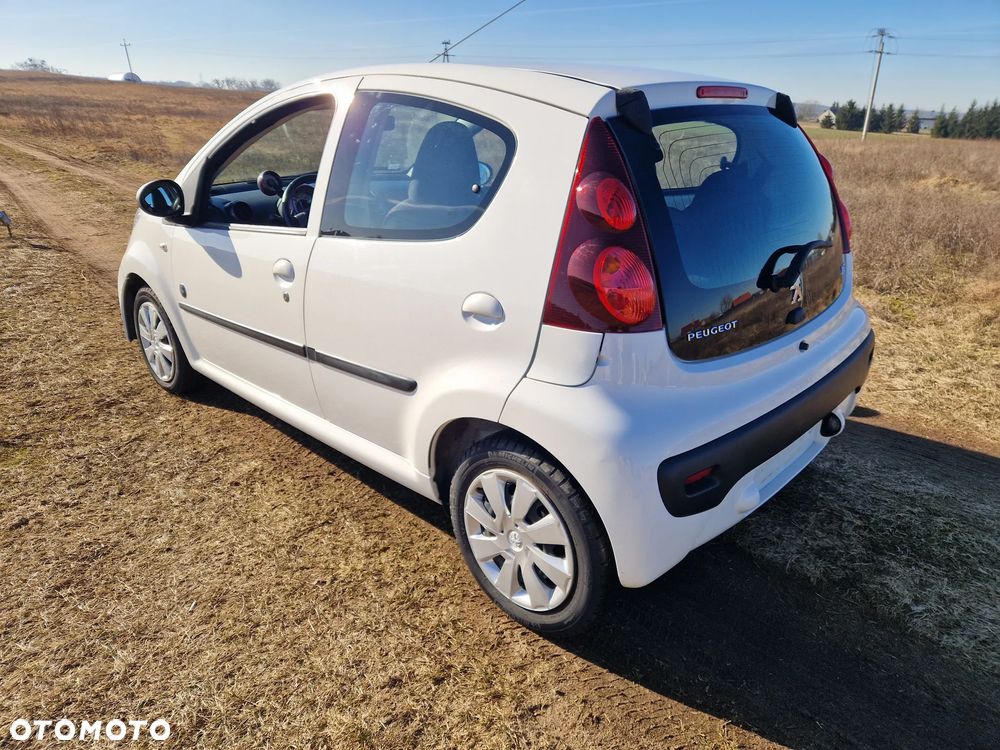 Peugeot 107 1.0 Trendy 2-Tronic - 13
