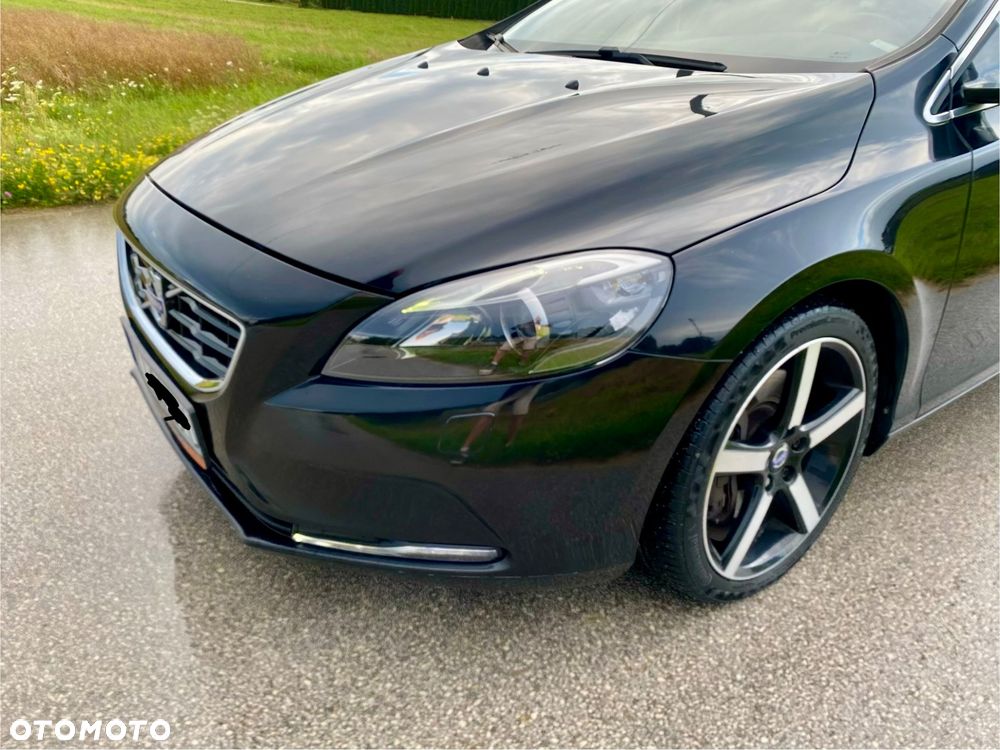 Volvo V40 D4 Drive-E Momentum - 13