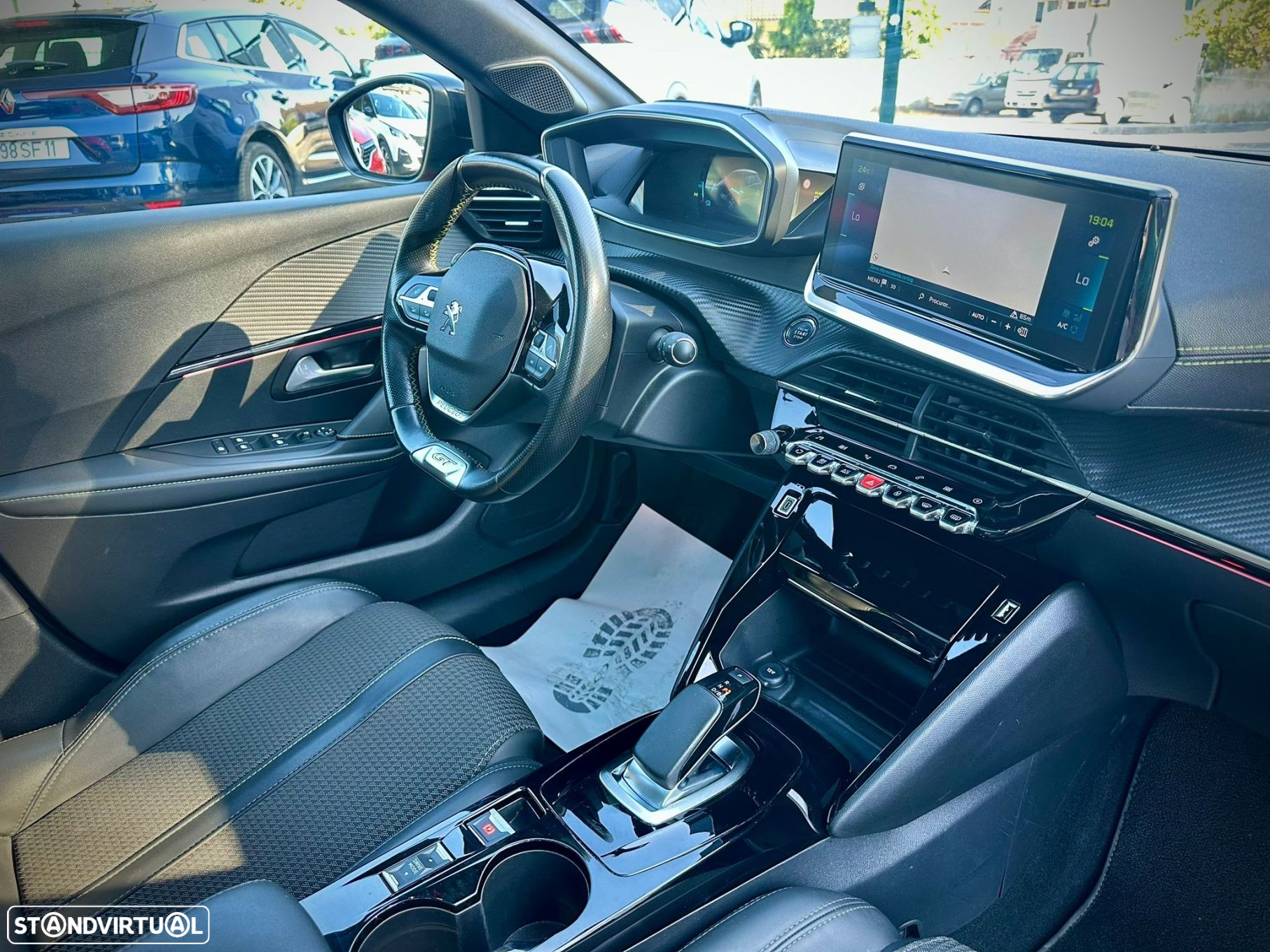 Peugeot e-208 50 kWh GT Line - 14