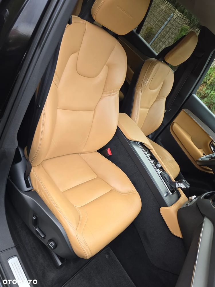 Volvo XC 90 D5 AWD Geartronic Inscription - 30