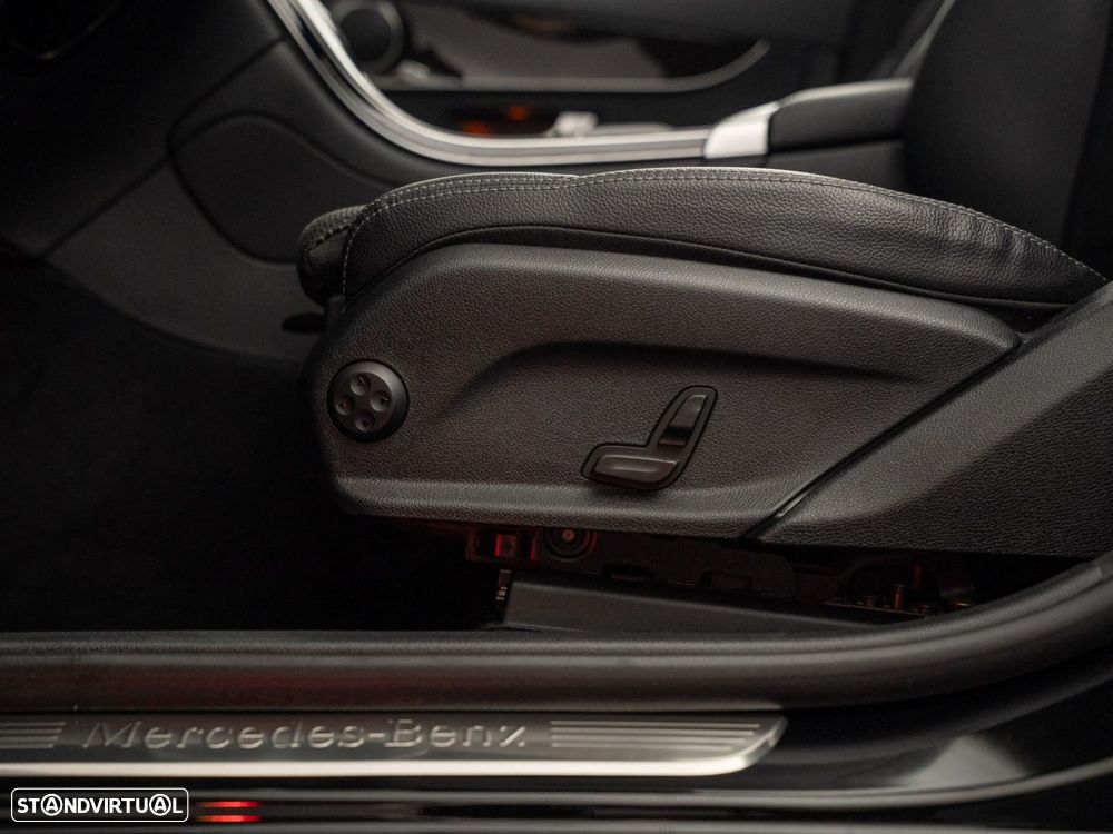 Mercedes-Benz GLC 300 de 4Matic - 21