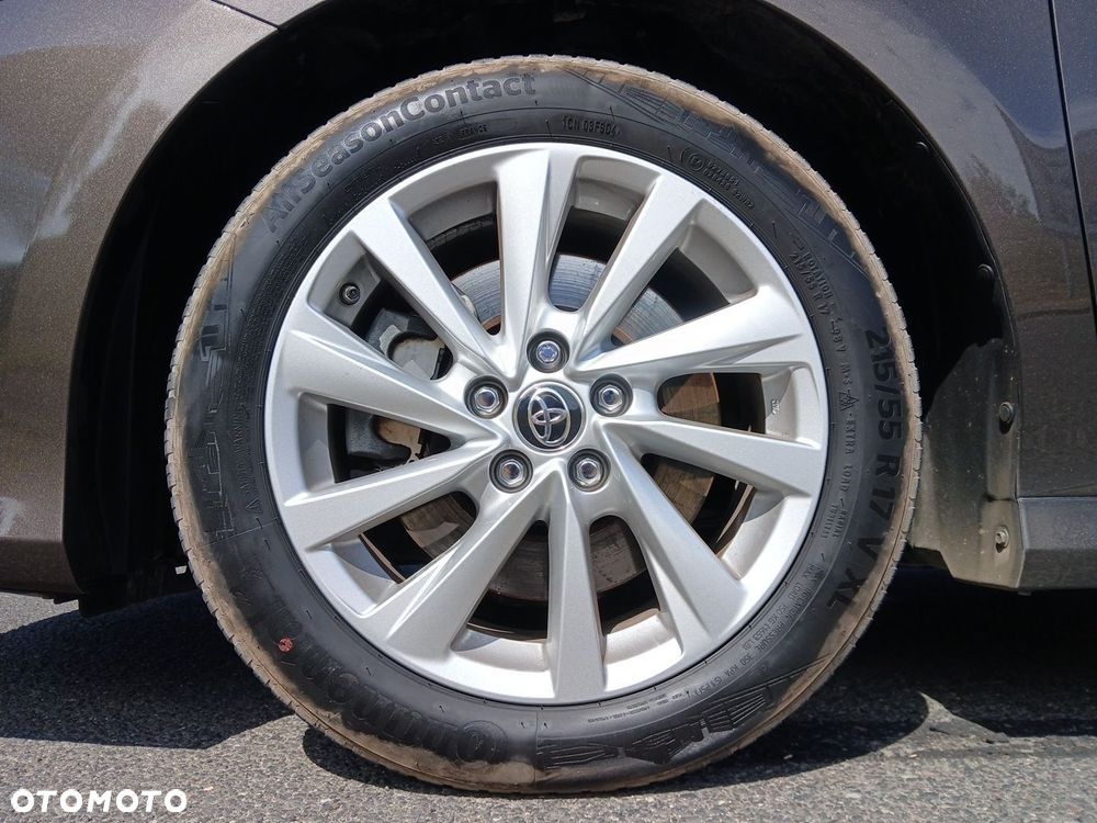 Toyota Camry 2.5 Hybrid Comfort CVT - 40