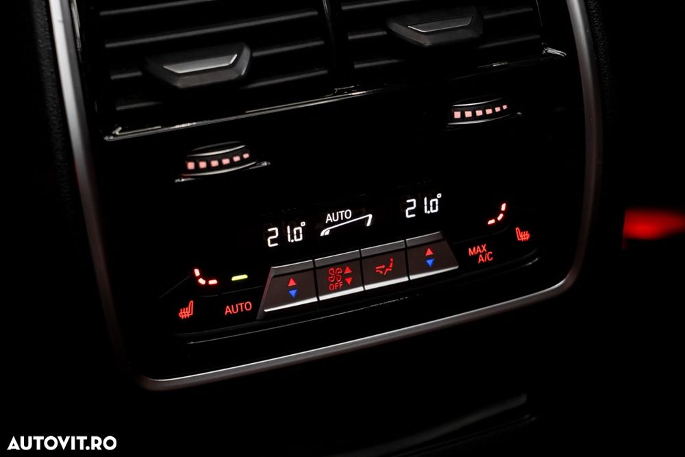 BMW X5 M M50d - 16