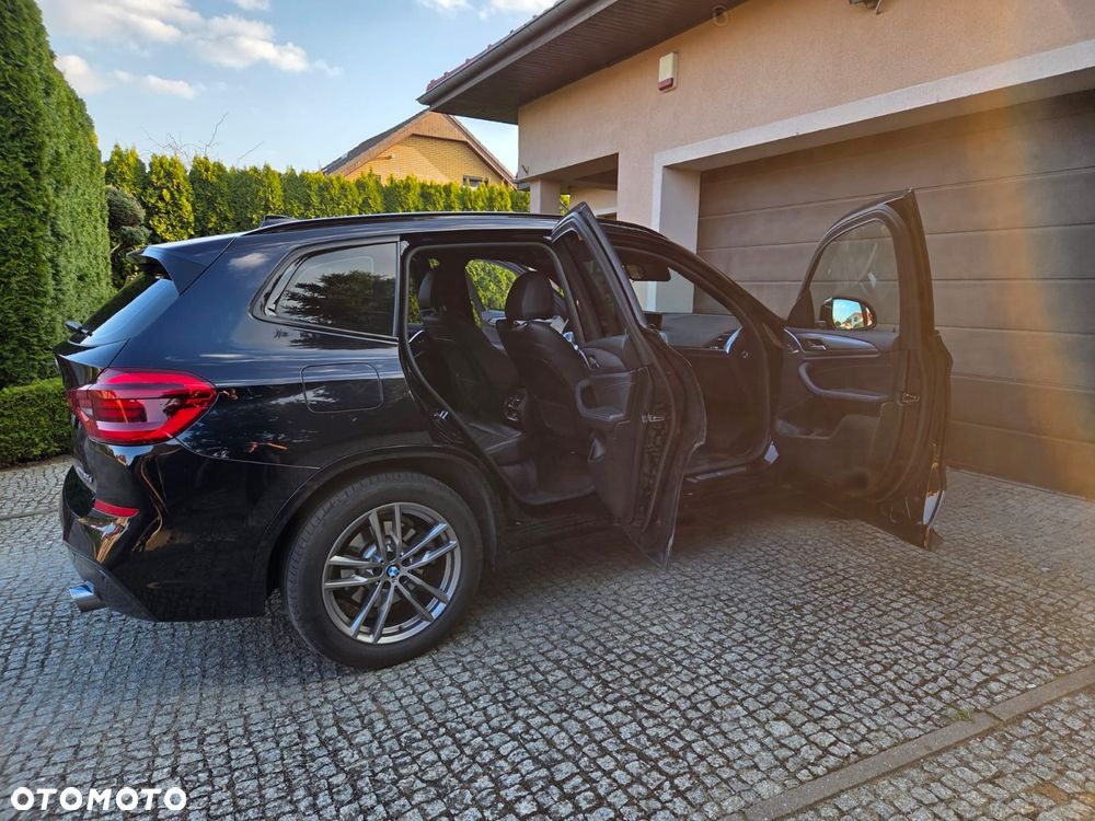BMW X3 xDrive20d sport - 6