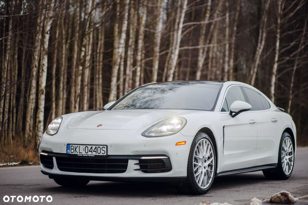Porsche Panamera 4S - 15