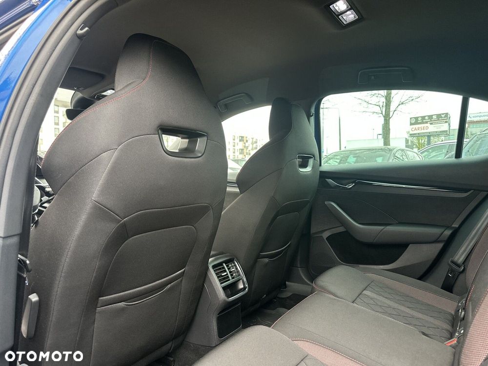 Skoda Octavia 2.0 TDI RS DSG - 37