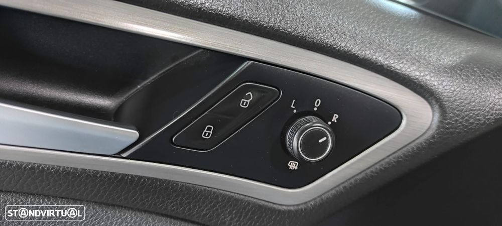 VW Golf Variant 1.6 TDi Sportline - 40