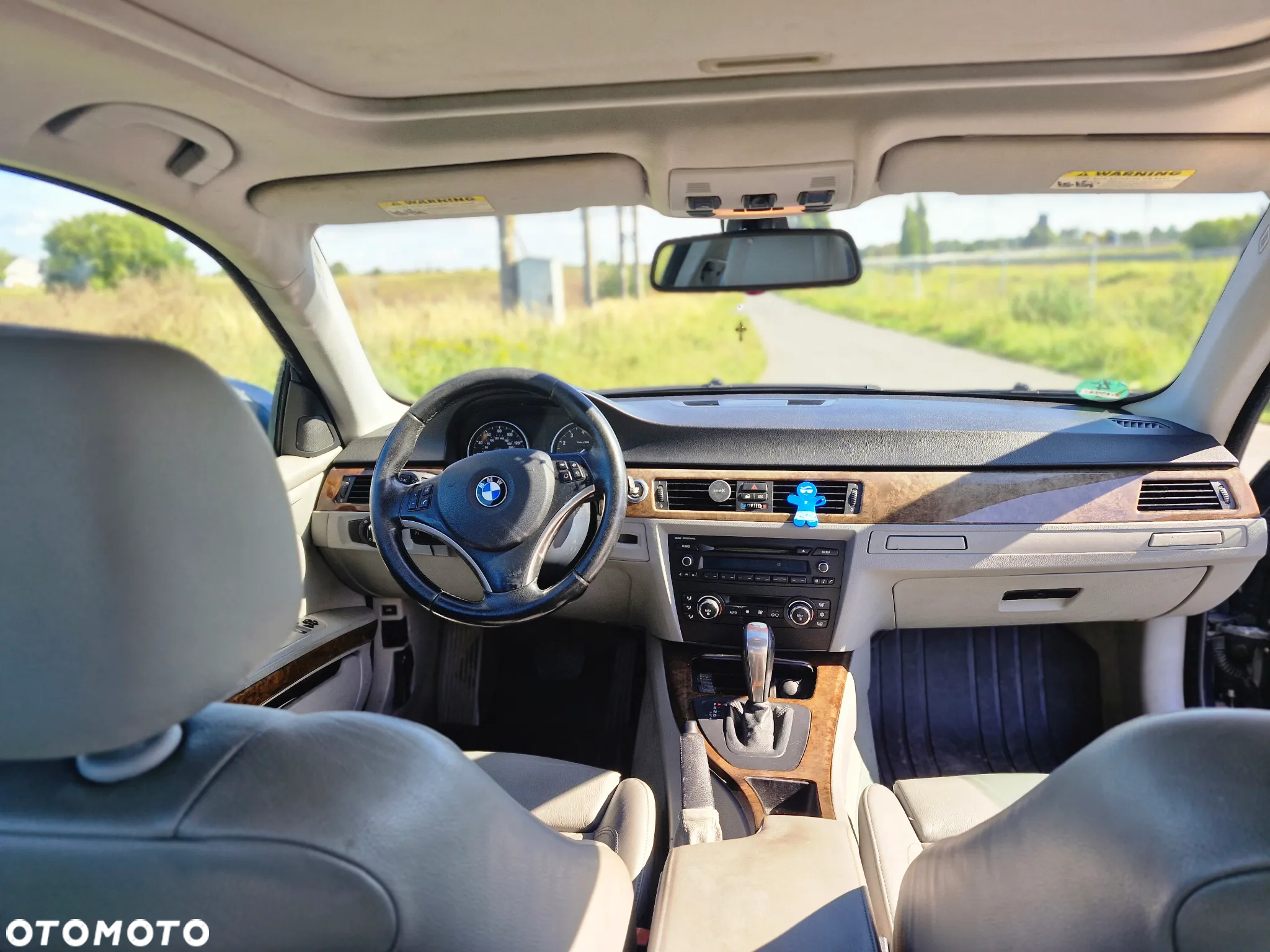 BMW Seria 3 - 12