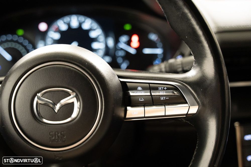 Mazda MX-30 e-SKYACTIV Excellence - 27